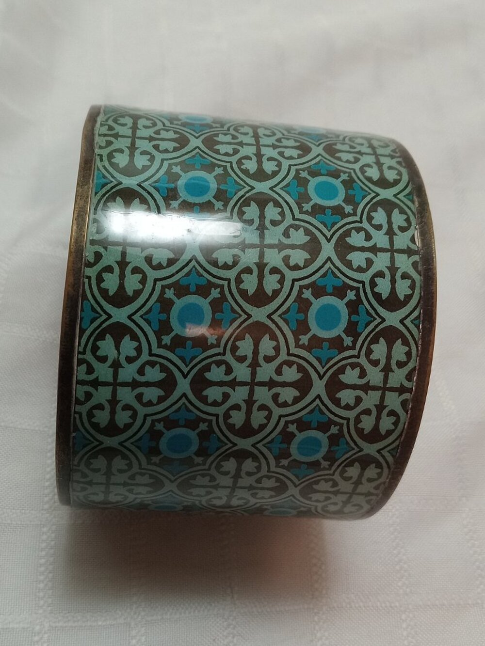 A beautiful vintage brass cuff bracelet with a stunning marquetry design